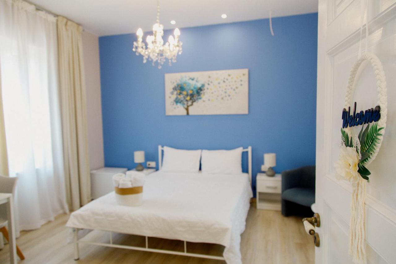 Rooms In Yard Corinth Экстерьер фото