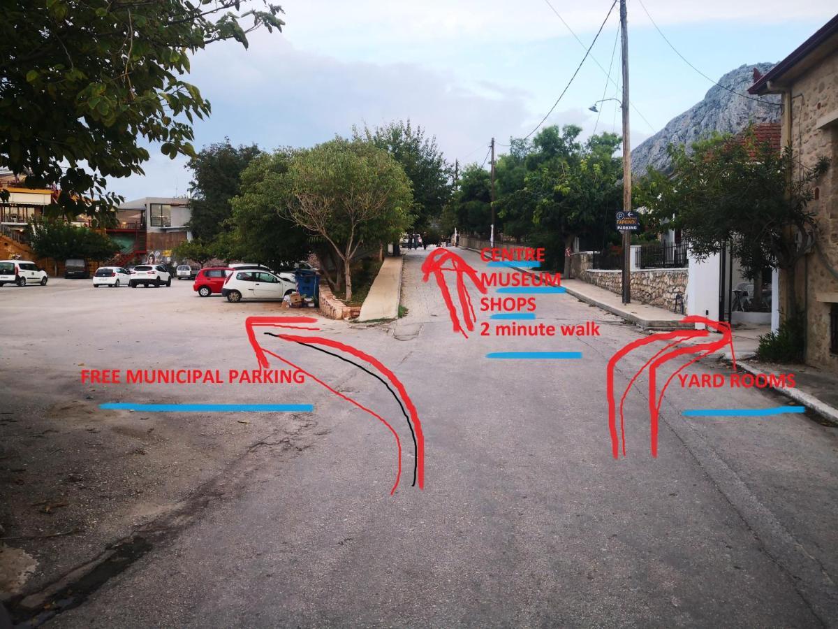 Rooms In Yard Corinth Экстерьер фото
